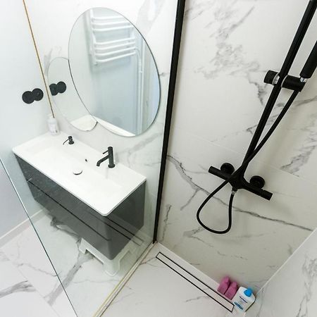 شقة Apartament Good Morning Wroclaw - Parking W Cenie - Klimatyzacja - 67M2 المظهر الخارجي الصورة